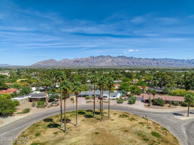 2103 E Waverly Street, Tucson, AZ 85719