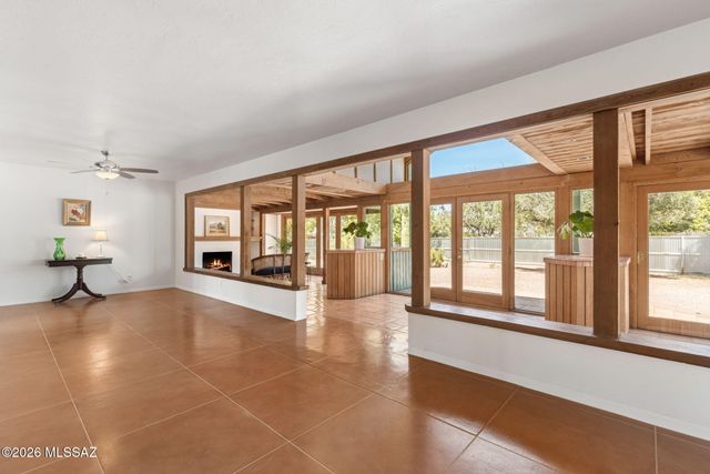 2103 E Waverly Street, Tucson, AZ 85719