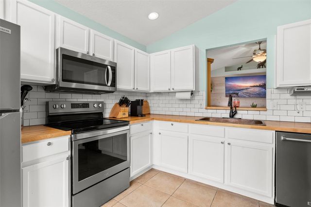 1323 DANIELS COVE DRIVE, Winter Garden, FL 34787