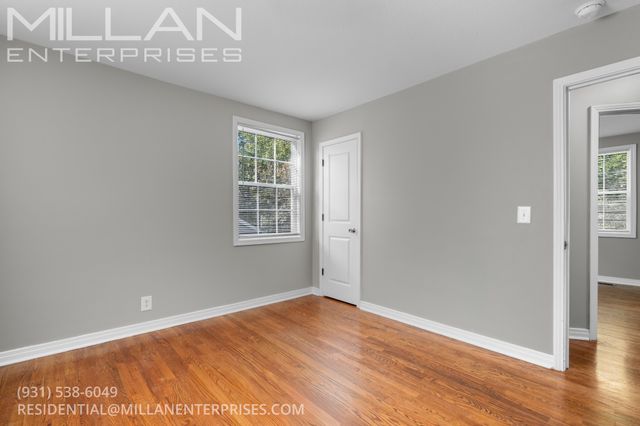 854 E Happy Hollow Dr, Clarksville, TN 37040