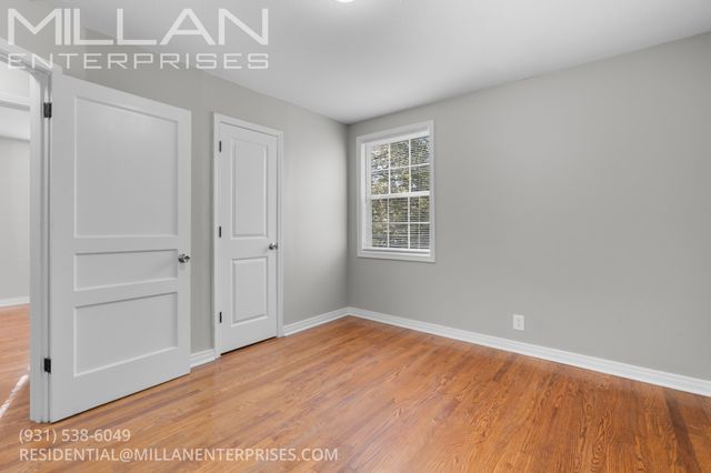 854 E Happy Hollow Dr, Clarksville, TN 37040