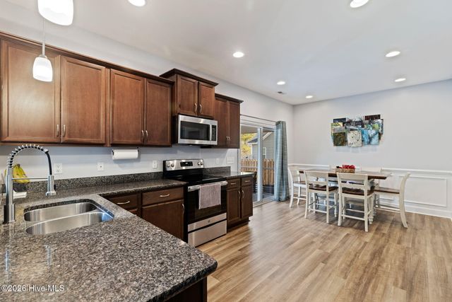 89 Maxwell Drive, Rocky Point, NC 28457