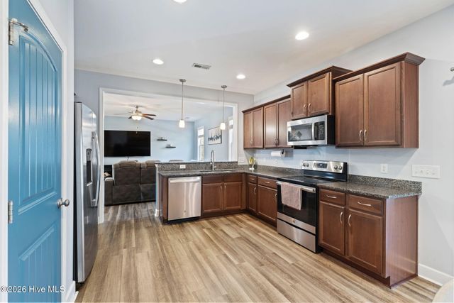 89 Maxwell Drive, Rocky Point, NC 28457