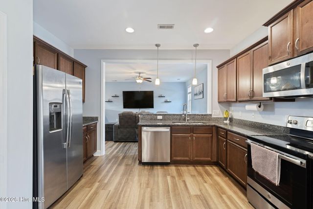 89 Maxwell Drive, Rocky Point, NC 28457