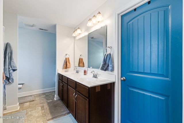 89 Maxwell Drive, Rocky Point, NC 28457