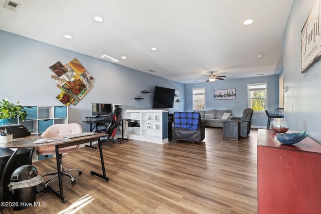 89 Maxwell Drive, Rocky Point, NC 28457