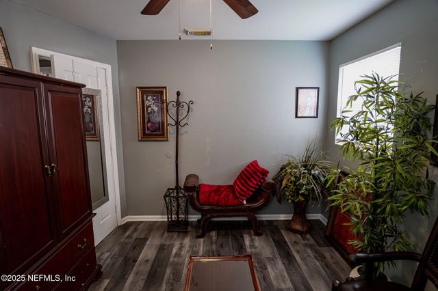 2115 FOURAKER Road, Jacksonville, FL 32210