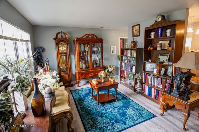 2115 FOURAKER Road, Jacksonville, FL 32210