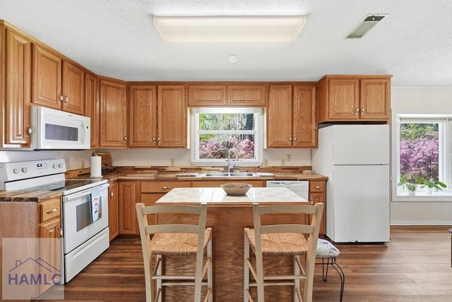 424 Timberlane Circle, Hinesville, GA 31313