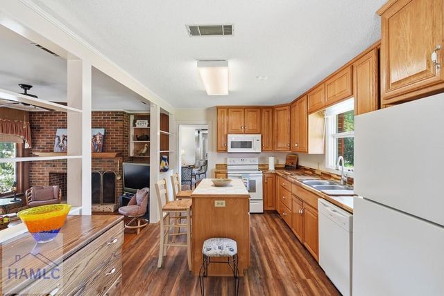 424 Timberlane Circle, Hinesville, GA 31313