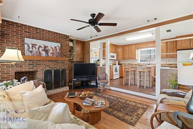 424 Timberlane Circle, Hinesville, GA 31313