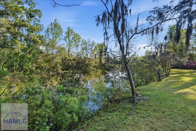 424 Timberlane Circle, Hinesville, GA 31313