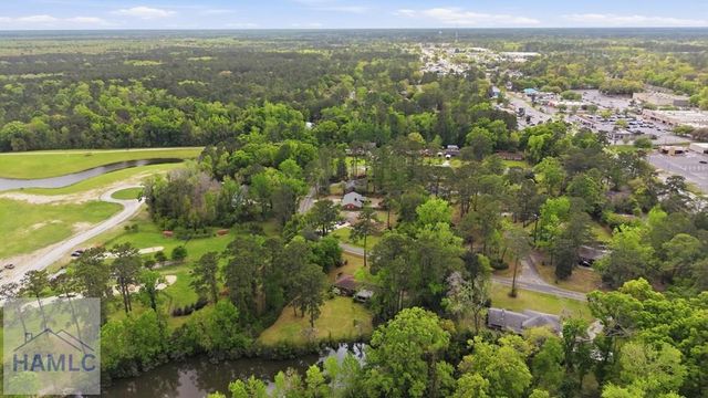 424 Timberlane Circle, Hinesville, GA 31313