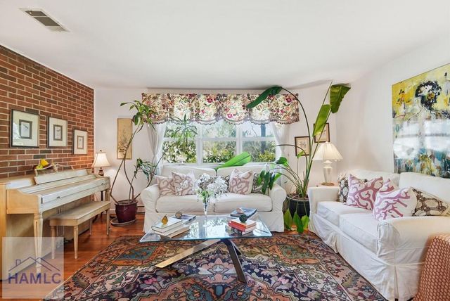 424 Timberlane Circle, Hinesville, GA 31313