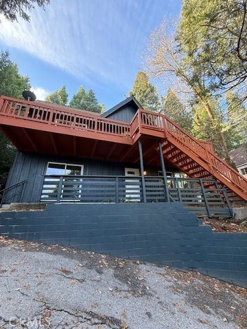 286 Terrace, Lake Arrowhead, CA 92352
