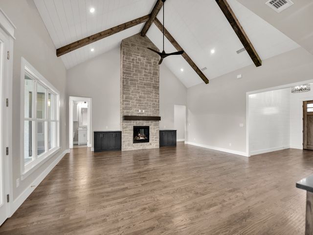316 Tiara Trail, Fort Worth, TX 76108