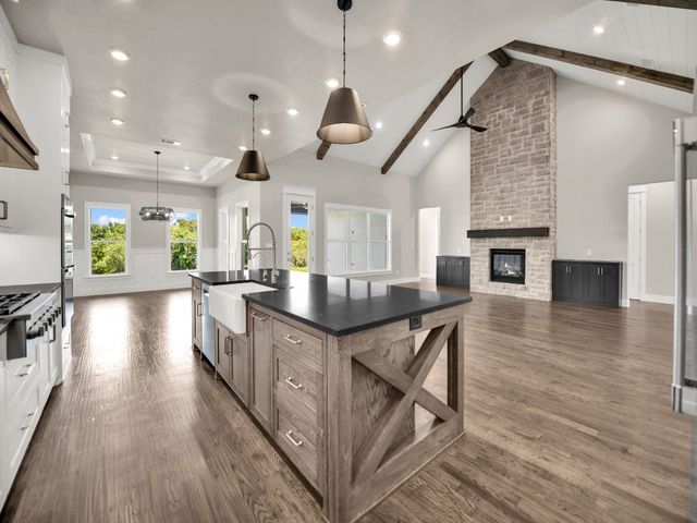 316 Tiara Trail, Fort Worth, TX 76108