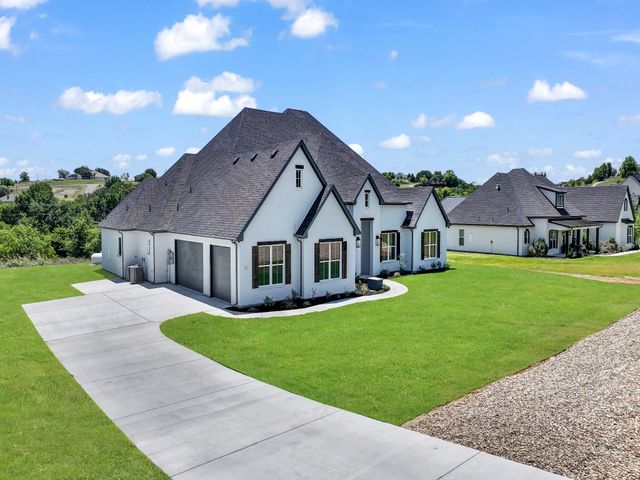 316 Tiara Trail, Fort Worth, TX 76108