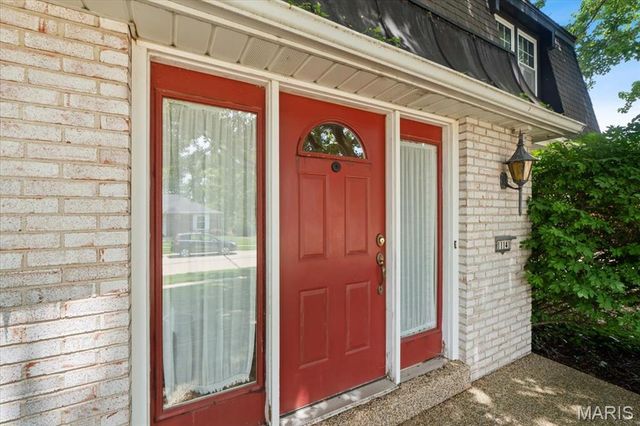 11141 Queensway Drive, St Louis, MO 63146