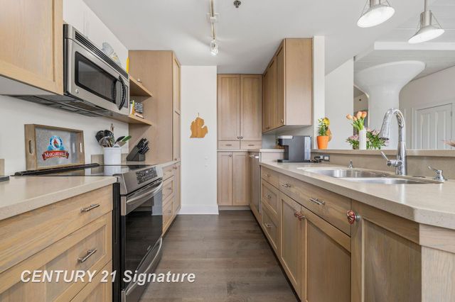 225 Jennison Place, Bay City, MI 48708