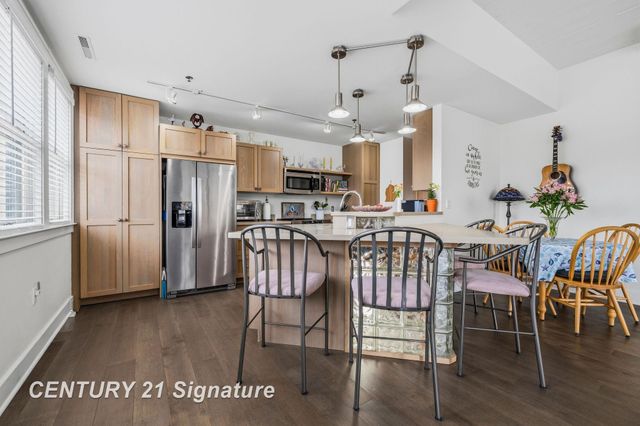 225 Jennison Place, Bay City, MI 48708