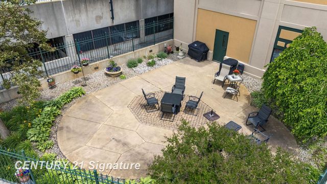 225 Jennison Place, Bay City, MI 48708
