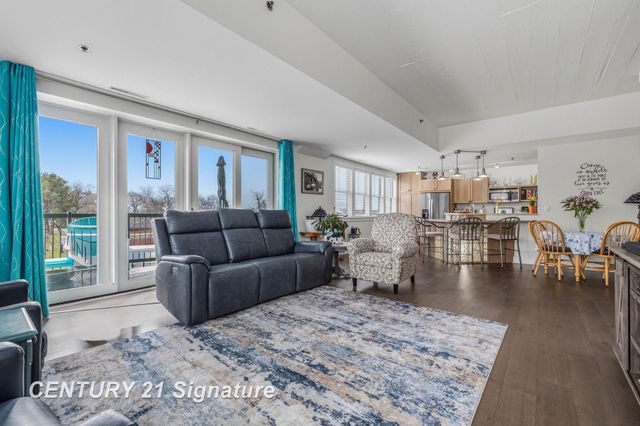 225 Jennison Place, Bay City, MI 48708