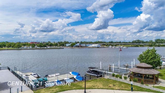 225 Jennison Place, Bay City, MI 48708