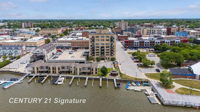 225 Jennison Place, Bay City, MI 48708