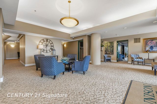 225 Jennison Place, Bay City, MI 48708