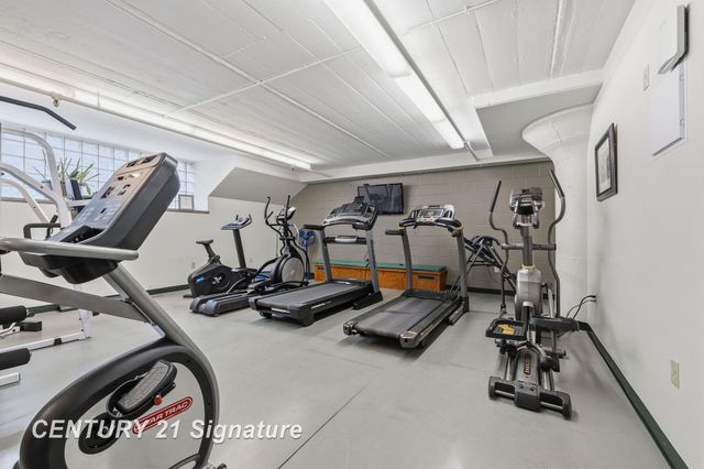 225 Jennison Place, Bay City, MI 48708