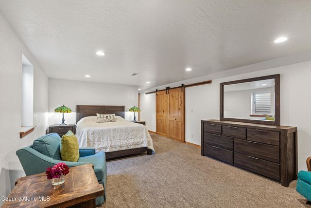 8035 W MEADOWBROOK LOOP, Coeur D'alene, ID 83814