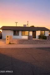 5617 N 38TH Drive, Phoenix, AZ 85019