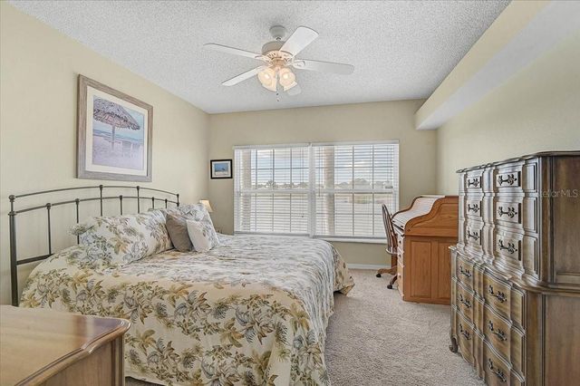 4215 CADDIE DRIVE E 102, Bradenton, FL 34203