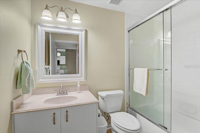 4215 CADDIE DRIVE E 102, Bradenton, FL 34203