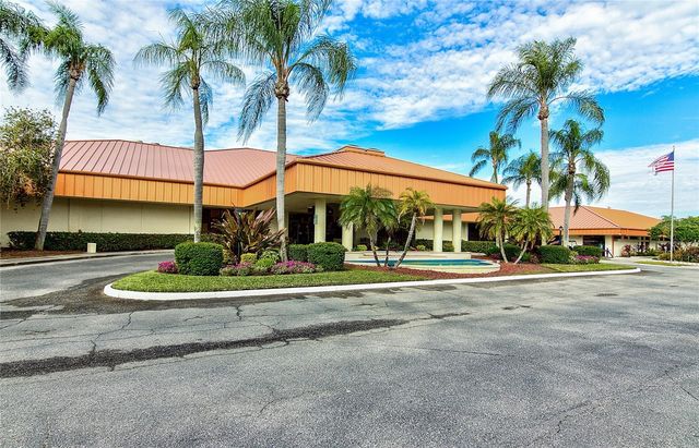 4215 CADDIE DRIVE E 102, Bradenton, FL 34203