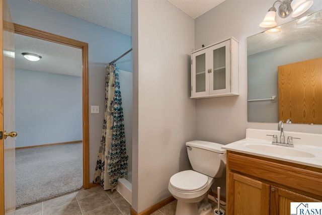 240 Tanager Path, Mankato, MN 56001