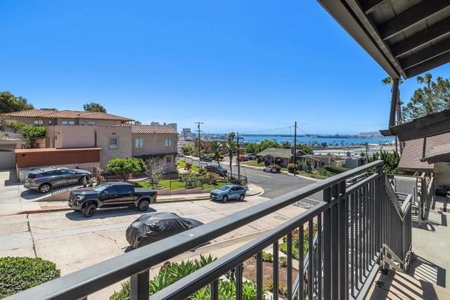 2921 Columbia Street, San Diego, CA 92110