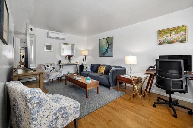 2921 Columbia Street, San Diego, CA 92110