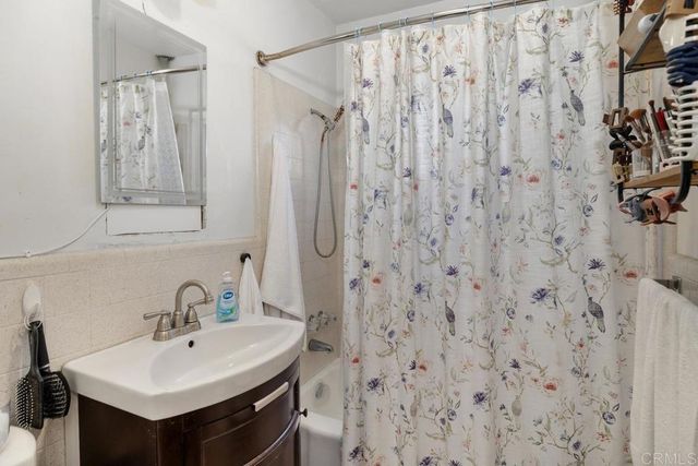 2921 Columbia Street, San Diego, CA 92110