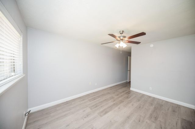 2903 Pepper Wood, Sugar Land, TX 77479