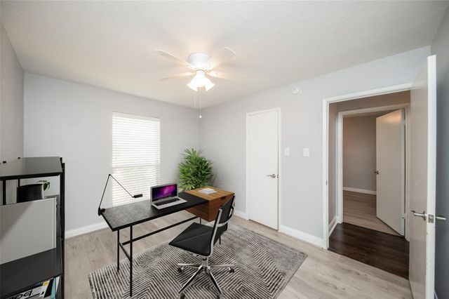 2903 Pepper Wood, Sugar Land, TX 77479