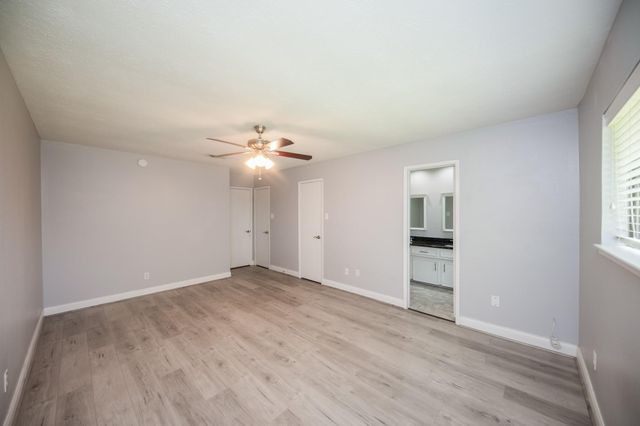 2903 Pepper Wood, Sugar Land, TX 77479