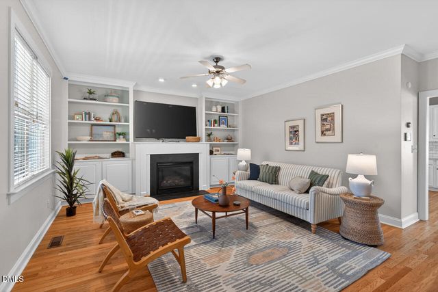 121 E Seeman Street, Durham, NC 27701