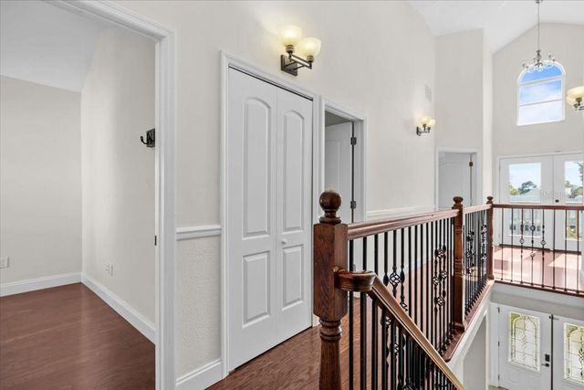 2327 4TH AVENUE N, St Petersburg, FL 33713