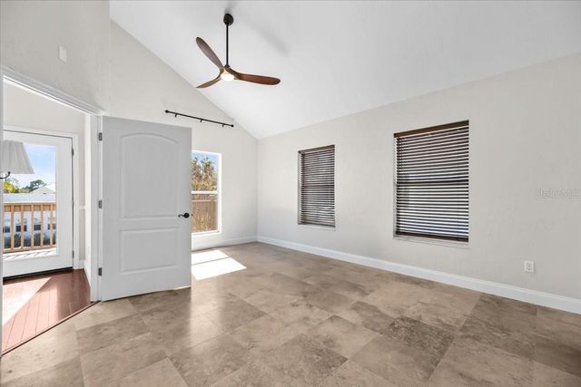 2327 4TH AVENUE N, St Petersburg, FL 33713