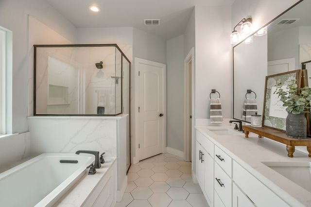 2048 Redemption Drive, Weatherford, TX 76088