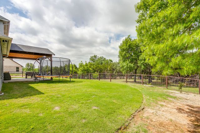2048 Redemption Drive, Weatherford, TX 76088