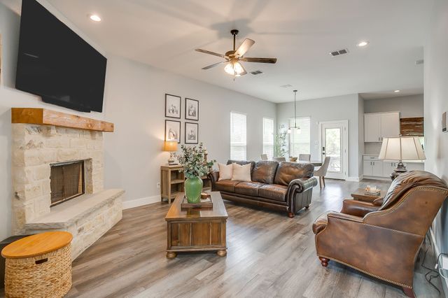 2048 Redemption Drive, Weatherford, TX 76088