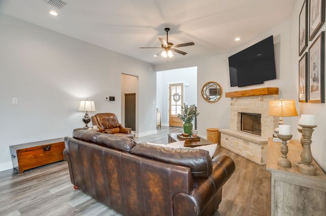 2048 Redemption Drive, Weatherford, TX 76088
